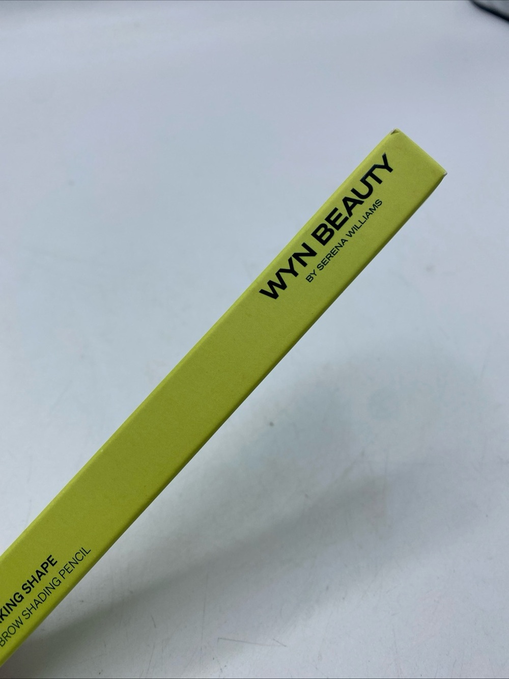 WYN Beauty Taking Shape Brow Shading Pencil Serena Willams Blonde EB0A